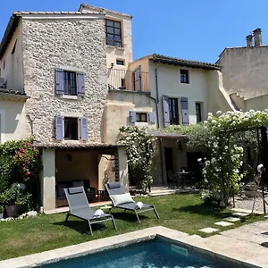 Bed & Breakfast Temps Suspendu Provence, Pernes-les-Fontaines